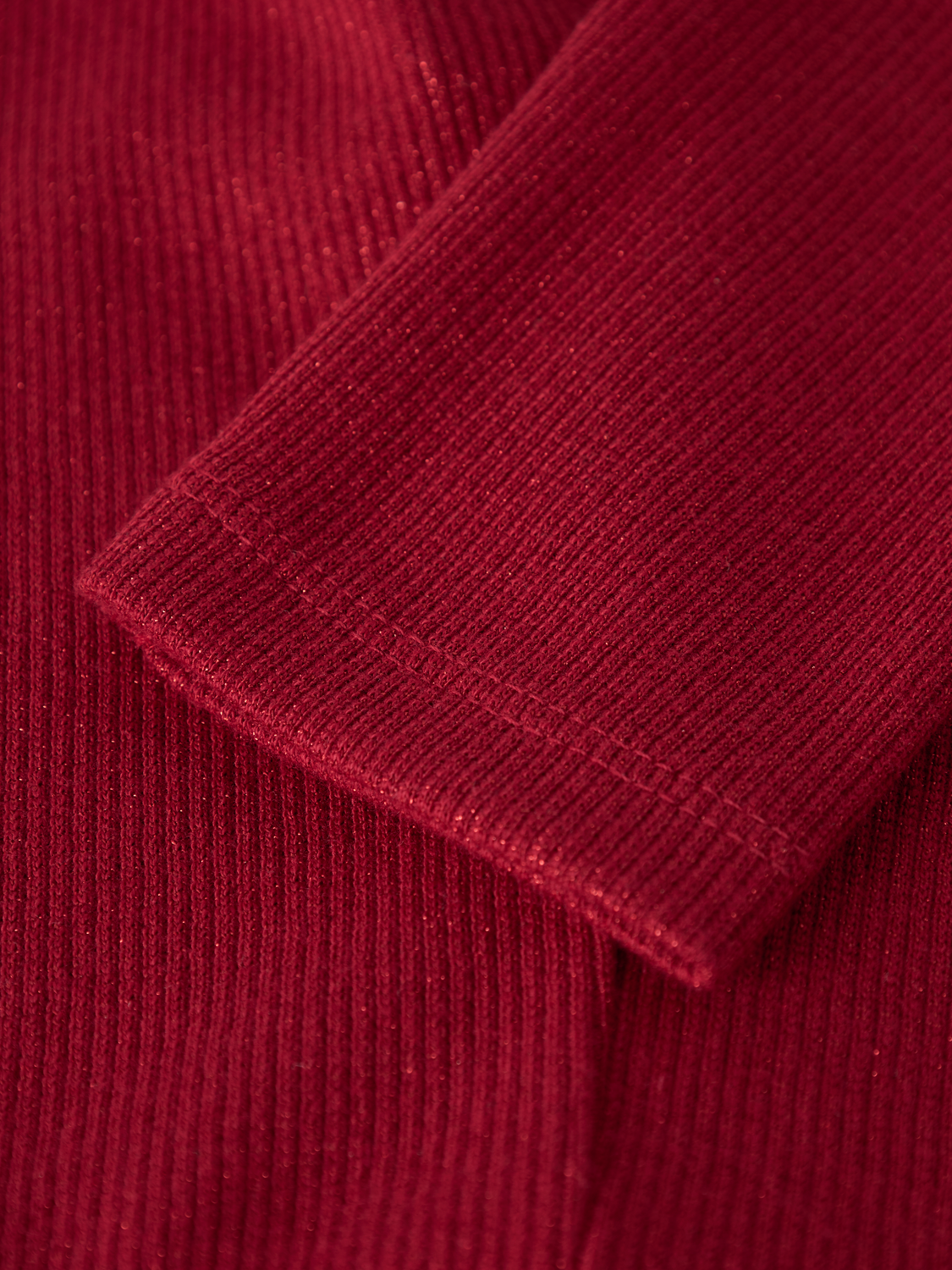 model_shot-front_full